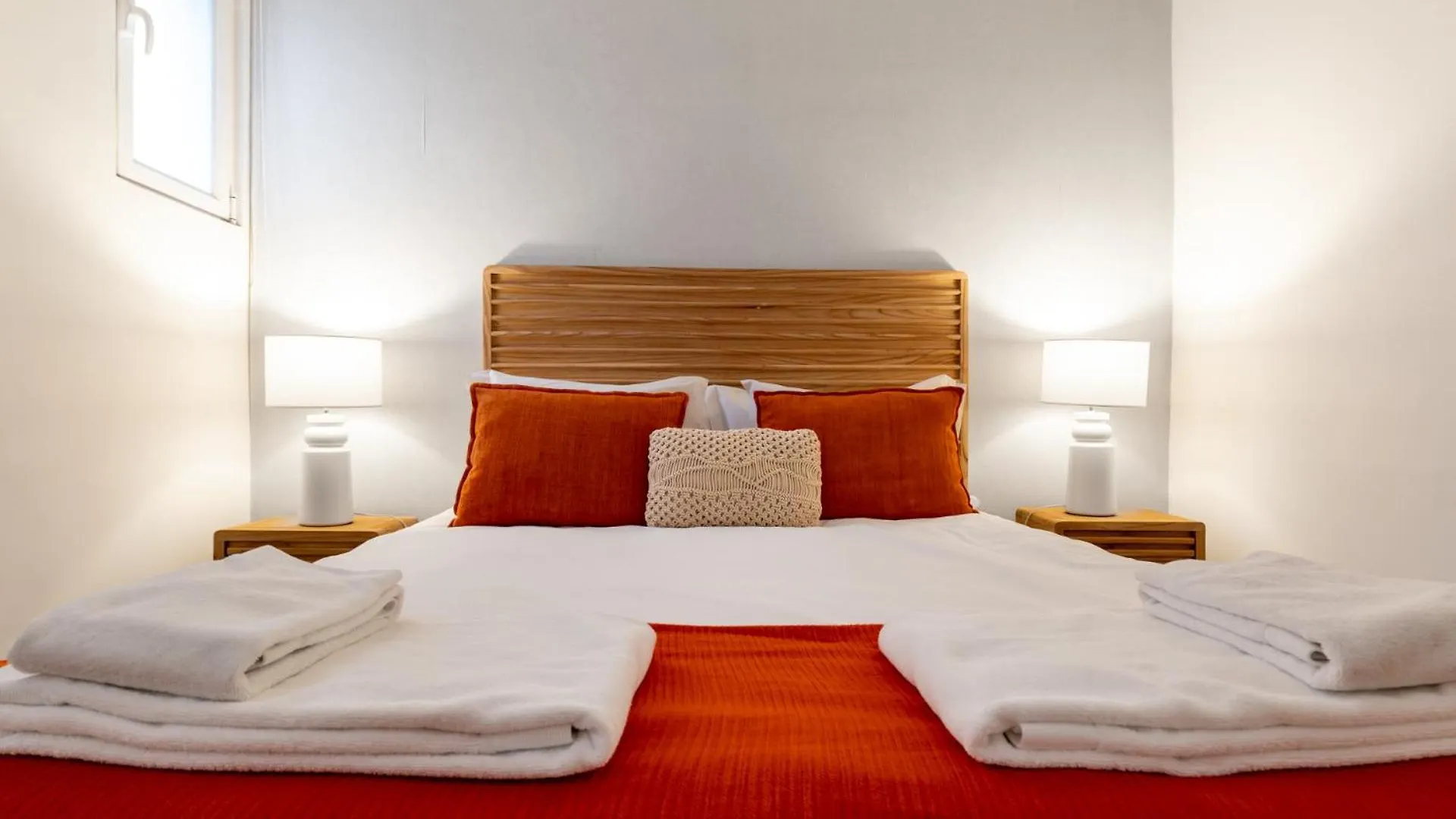 Beautiful Apartment In Bairro Alto - Quite Lisbon 0*,